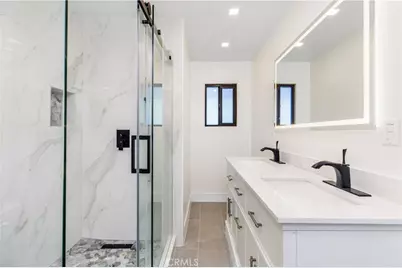 18827 Edleen Drive, Tarzana, CA 91356 - Photo 34