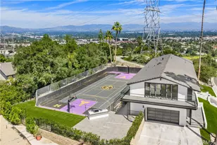 18827 Edleen Dr, Tarzana, CA 91356 - Photo 42