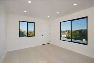 18827 Edleen Dr, Tarzana, CA 91356 - Photo 72