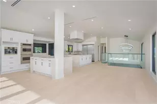 18827 Edleen Dr, Tarzana, CA 91356 - Photo 58