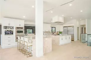 18827 Edleen Dr, Tarzana, CA 91356 - Photo 16