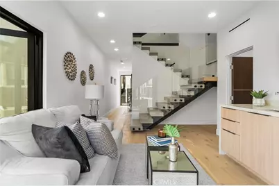 214 El Porto Street, Manhattan Beach, CA 90266 - Photo 52