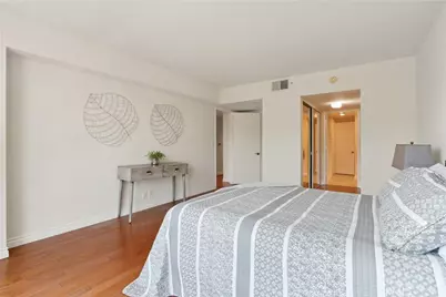 850 E Ocean Boulevard #302, Long Beach, CA 90802 - Photo 12