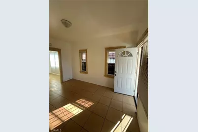828 Maine, Long Beach, CA 90813 - Photo 16