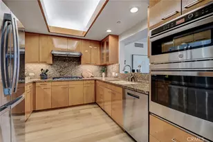 13600 Marina Pointe Dr, Marina del Rey, CA 90292 - Photo 16