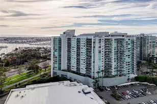 13600 Marina Pointe Dr, Marina del Rey, CA 90292 - Photo 44