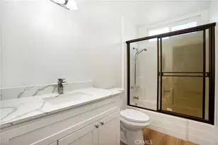 11925 Truro Ave, Hawthorne, CA 90250 - Photo 32