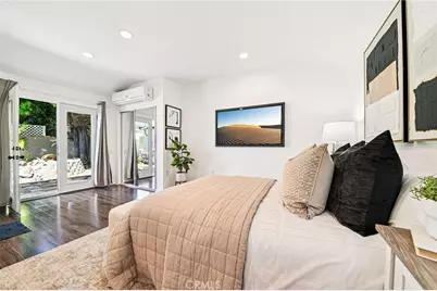 8454 Naylor Avenue, Los Angeles, CA 90045 - Photo 46