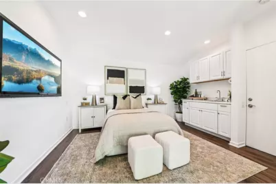 8454 Naylor Avenue, Los Angeles, CA 90045 - Photo 46