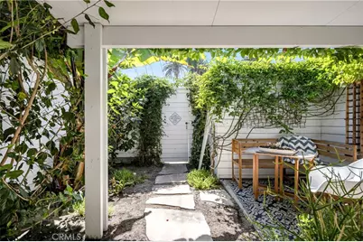 2317 Walgrove, Los Angeles, CA 90066 - Photo 36