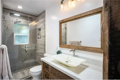 2317 Walgrove, Los Angeles, CA 90066 - Photo 18