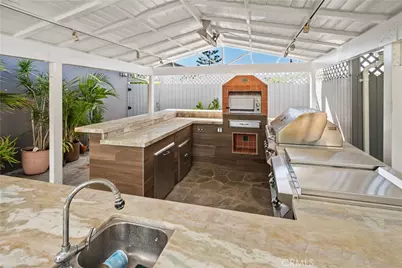 224 Avenue G, Redondo Beach, CA 90277 - Photo 32