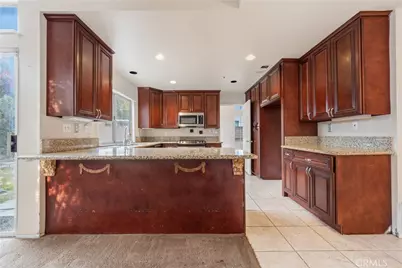 14224 Farralon Court, Fontana, CA 92336 - Photo 18