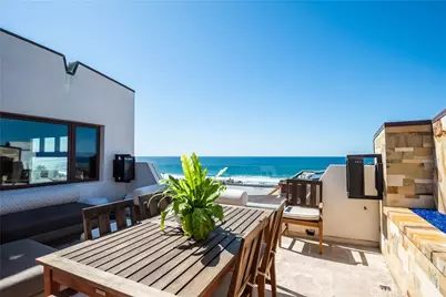 221 30th Street, Manhattan Beach, CA 90266 - Photo 1