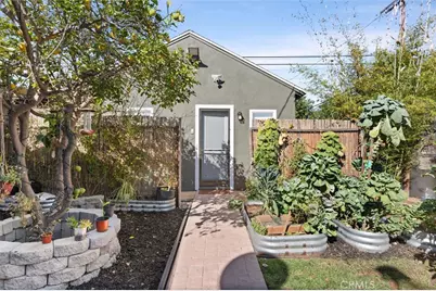 3903 W 59th Place, Los Angeles, CA 90043 - Photo 28