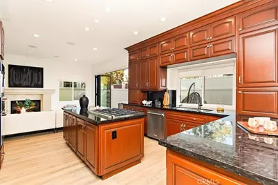 23108 Los Codona Avenue, Torrance, CA 90505 - Photo 12