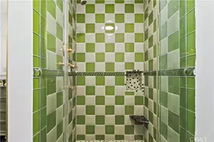 1045 N Kings Road, West Hollywood, CA 90069 - Photo 24