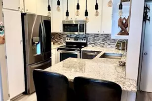 15 15th, Hermosa Beach, CA 90254 - Photo 2