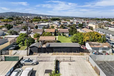 720 King, Wilmington, CA 90744 - Photo 8