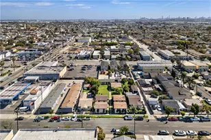 720 King, Wilmington, CA 90744 - Photo 22