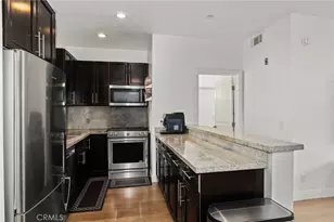 2263 Fox Hills Dr, Los Angeles, CA 90064 - Photo 10