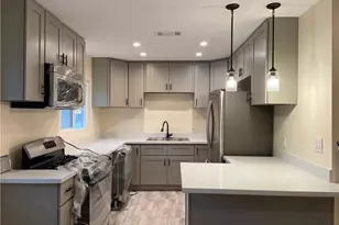 12066 Lamanda St, Los Angeles, CA 90066 - Photo 28