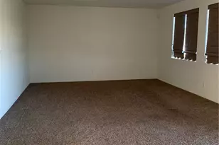 15038 15038 Paseo Verde Pl Row, Victorville, CA 92394 - Photo 4