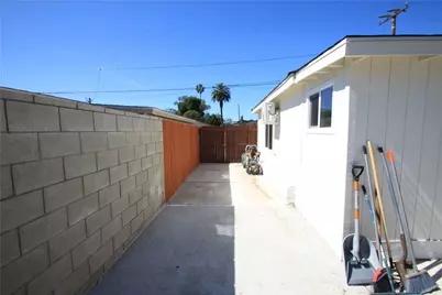 22832 Menlo, Torrance, CA 90502 - Photo 24