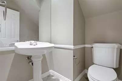 3327 California Avenue, Signal Hill, CA 90755 - Photo 10