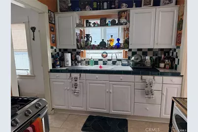 782 W 14th Street, San Pedro, CA 90731 - Photo 16