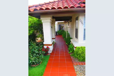 12047 Avenida Consentido, San Diego, CA 92128 - Photo 2