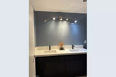411 W Seaside Way #302, Long Beach, CA 90802 - Photo 12