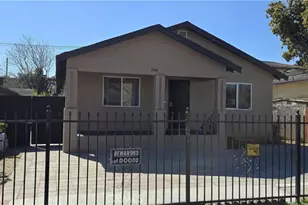 700 W 77th, Los Angeles, CA 90044 - Photo 2