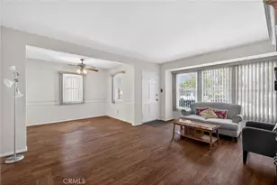 4904 W 121st St, Hawthorne, CA 90250 - Photo 4