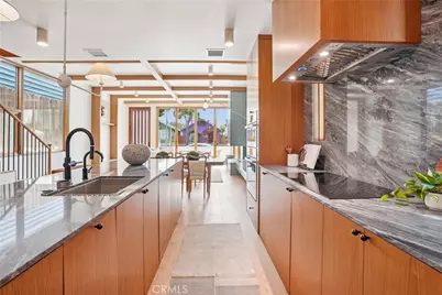 647 Navy Street, Santa Monica, CA 90405 - Photo 28