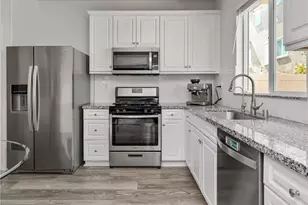 11819 Verona Ln, Los Angeles, CA 90047 - Photo 2