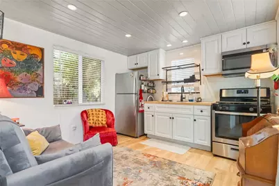 10799 Sherman Grove Ave #82, Sunland, CA 91040 - Photo 2