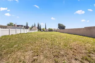 17875 Merrill, Fontana, CA 92335 - Photo 24