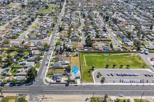 17875 Merrill, Fontana, CA 92335 - Photo 28