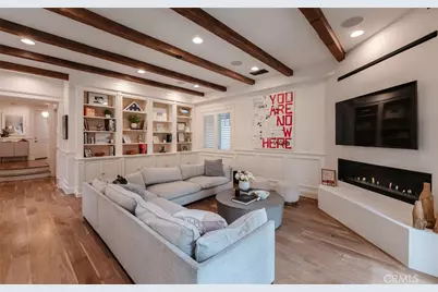 2100 Pine Ave, Manhattan Beach, CA 90266 - Photo 10