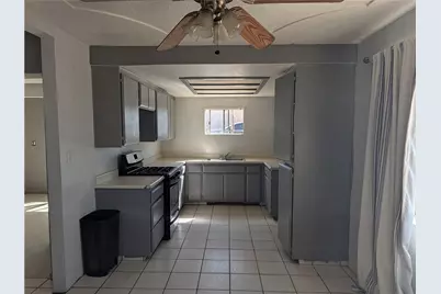 11057 Balsam, Hesperia, CA 92345 - Photo 8