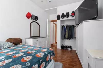 910 E 19th Street, Long Beach, CA 90806 - Photo 14