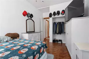 910 E 19th St, Long Beach, CA 90806 - Photo 14