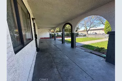2470 Webster, Long Beach, CA 90810 - Photo 4