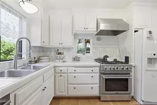 1703 Circle Dr, Redondo Beach, CA 90277 - Photo 10