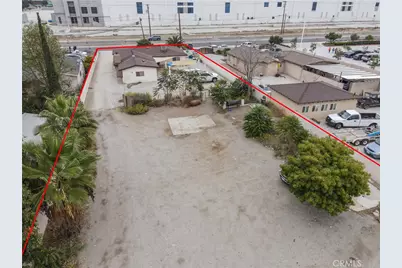 16569 Slover, Fontana, CA 92337 - Photo 8
