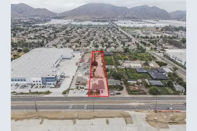 16569 Slover, Fontana, CA 92337 - Photo 6