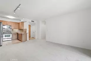 267 S San Pedro, Los Angeles, CA 90012 - Photo 4