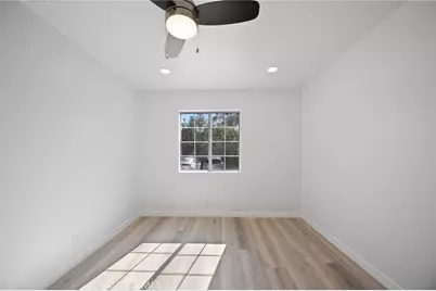422 Parkman, Los Angeles, CA 90026 - Photo 26