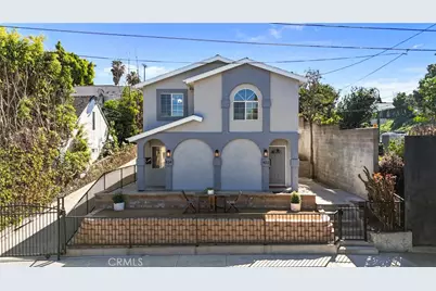 422 Parkman, Los Angeles, CA 90026 - Photo 1